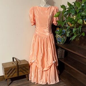 Elegant Vintage Peachy Keen Handmade Dress